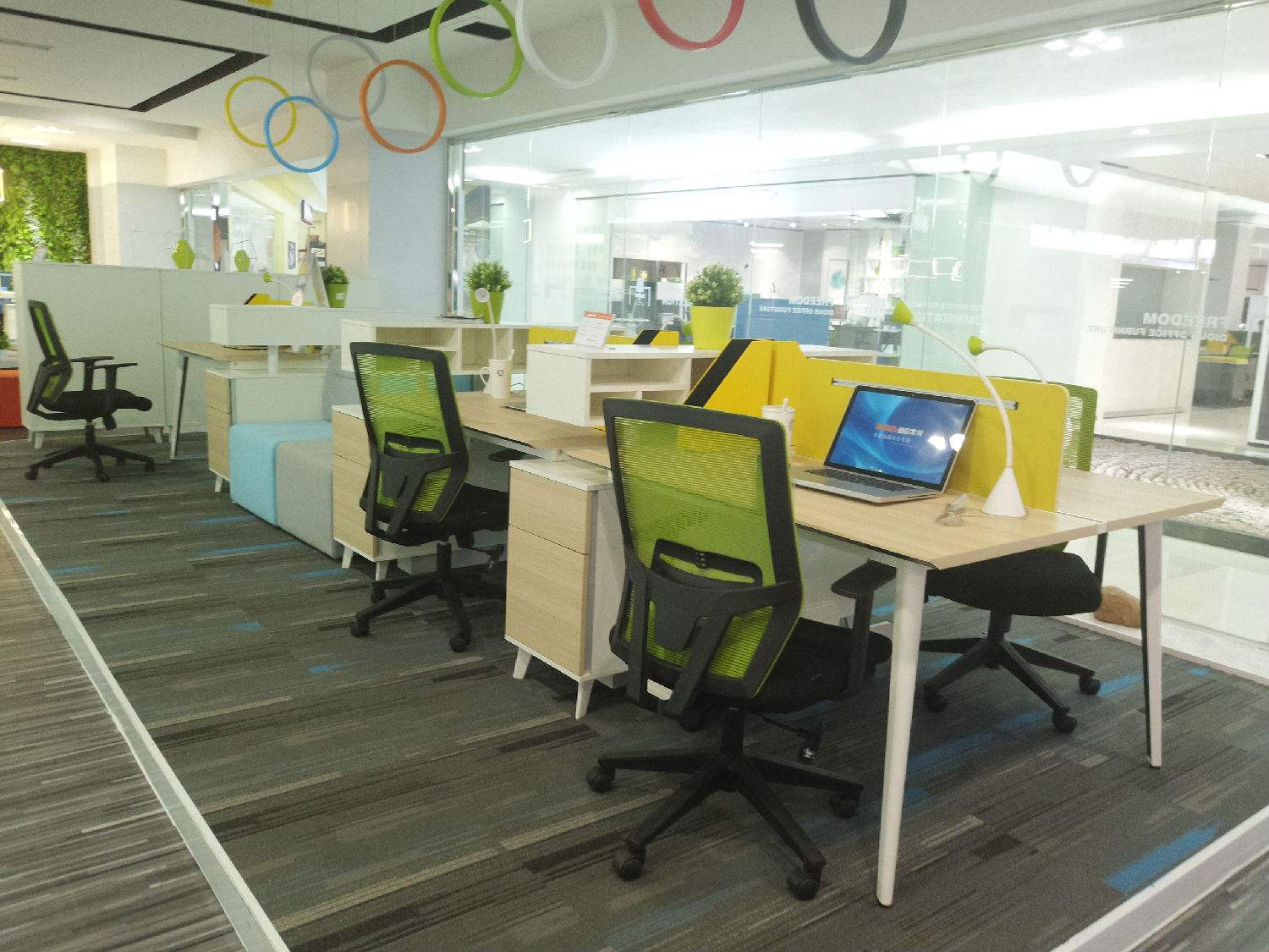 辦公室家具